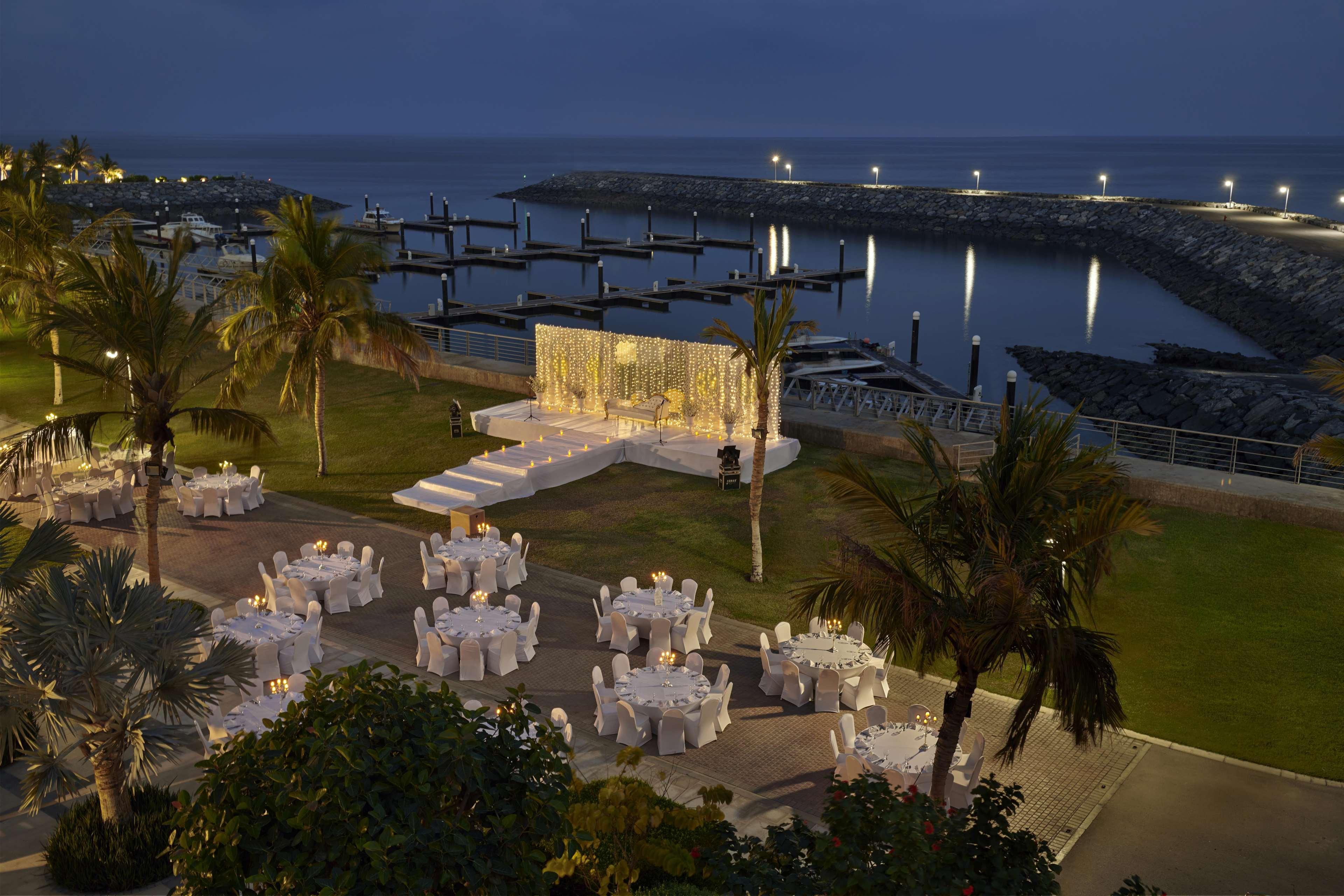 Fairmont Beach 5*