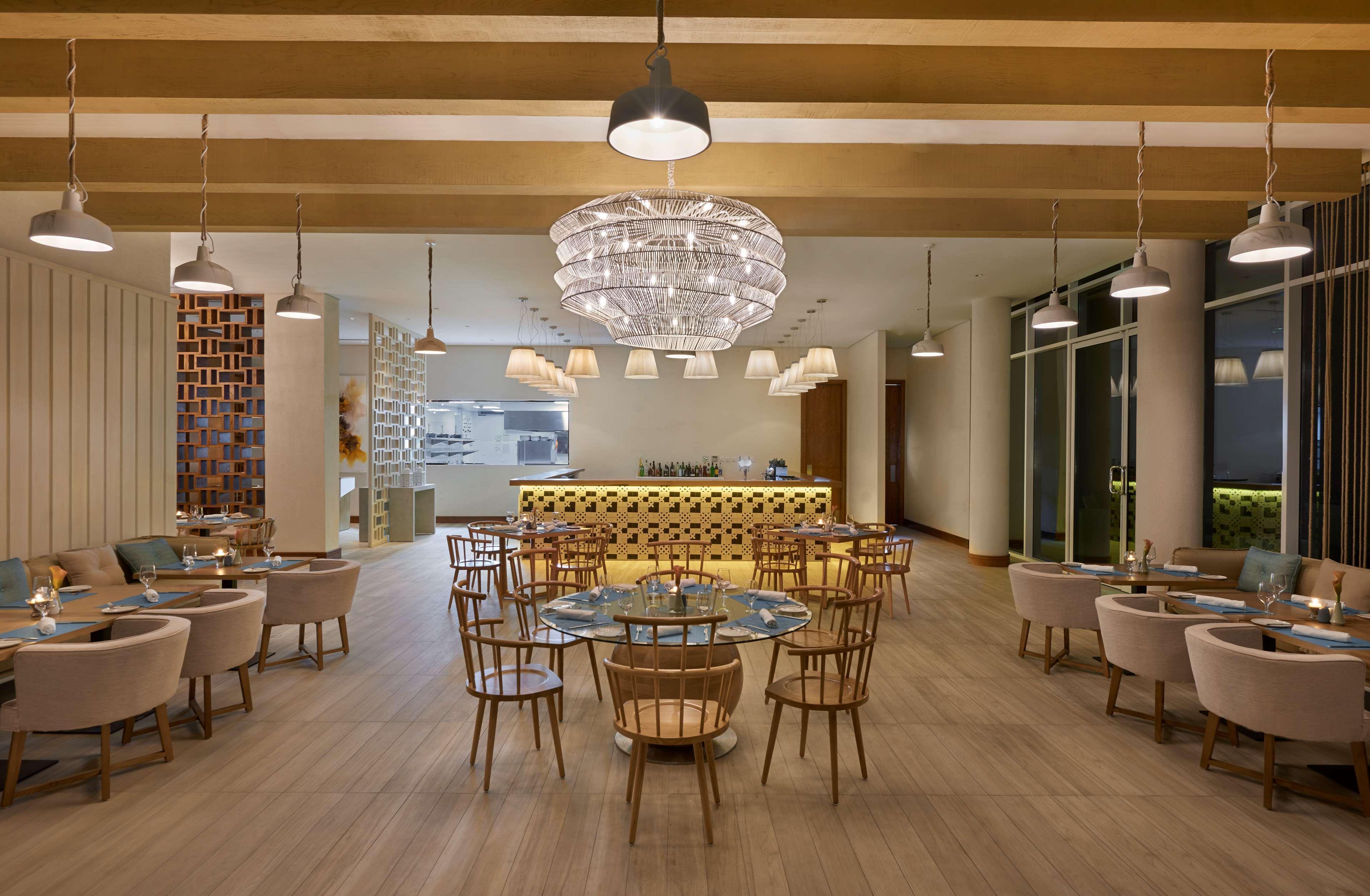 Fairmont Beach Resort 5*