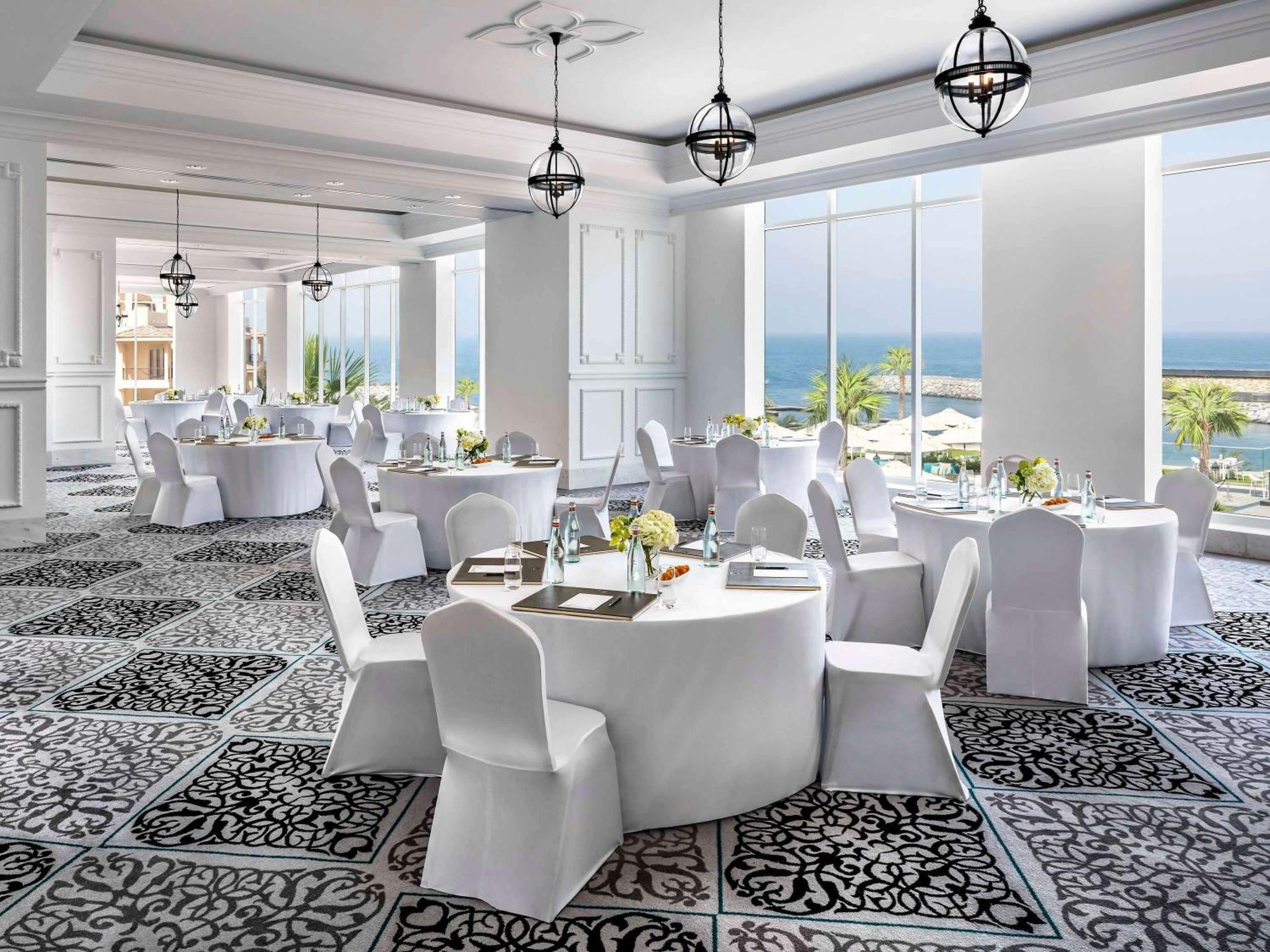 Fairmont Beach Resort