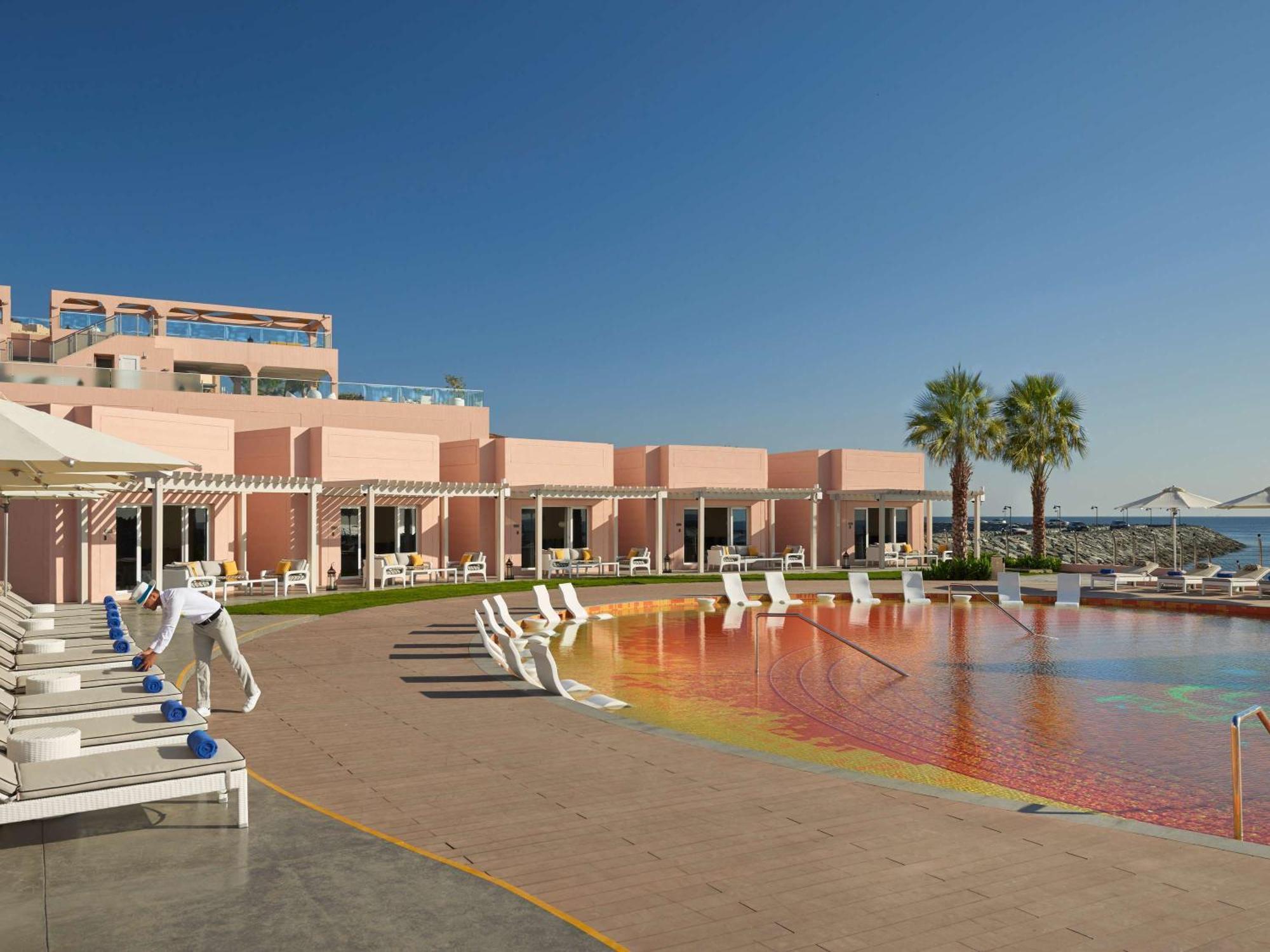 Fairmont Beach 5*