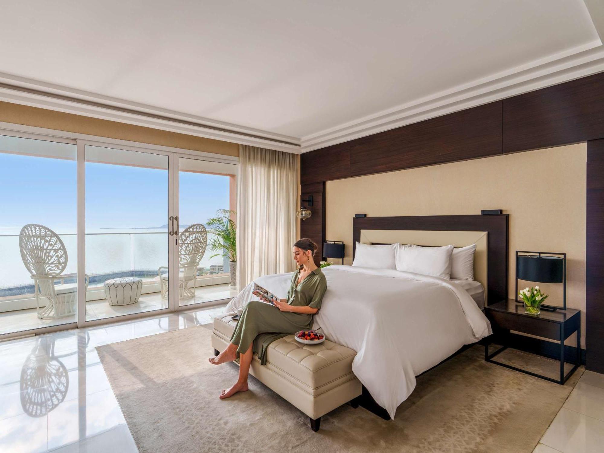 Resort Fairmont Beach 5*